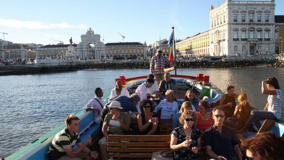 Lisboa Crucero Express en Barcos Tradicionales - 45 min