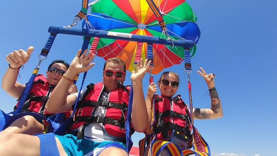 Parasailing in Torrevieja