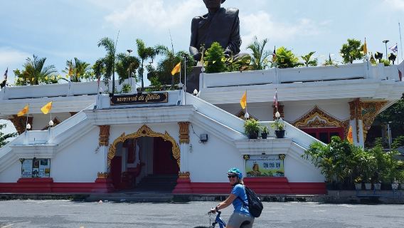 BangkokTours