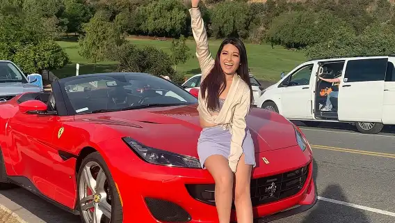 20-Minute Tour: Hollywood Blvd to Sunset Blvd in a Ferrari