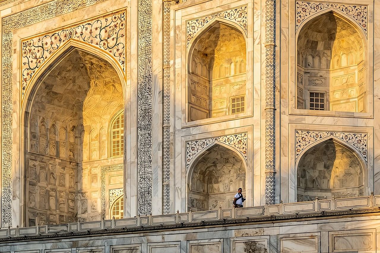 Escursione di 1 giorno al Taj Mahal e ad Agra da Pune con voli commerciali da e per entrambe le direzioni