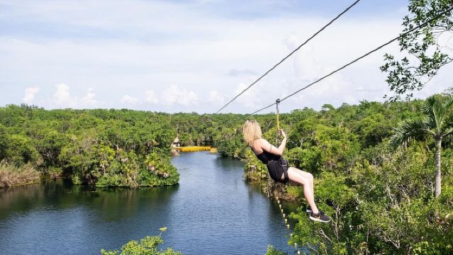 Reruntuhan Tulum dan 3 Cenote - Petualangan Hutan