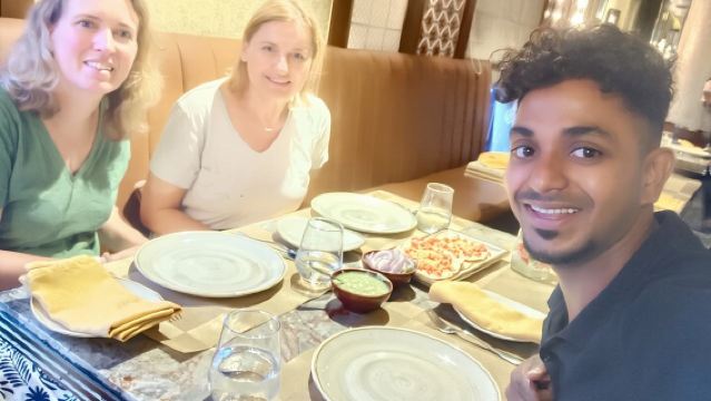 Customize private tour with pickup 