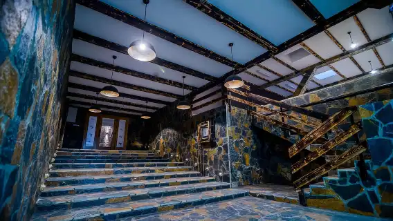 Građani: Winery Tour and Tasting at Winery Lipovac