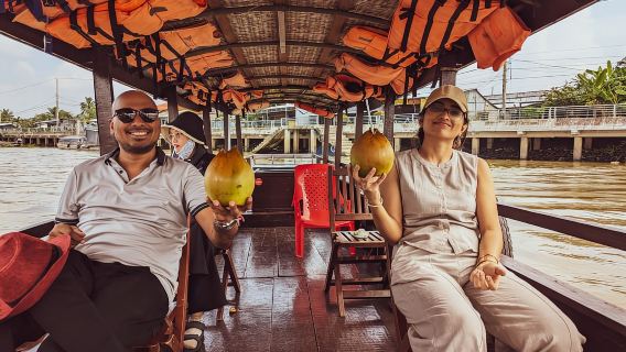 Excursión de día completo a los túneles de Cu Chi y el Mekong en grupos pequeños