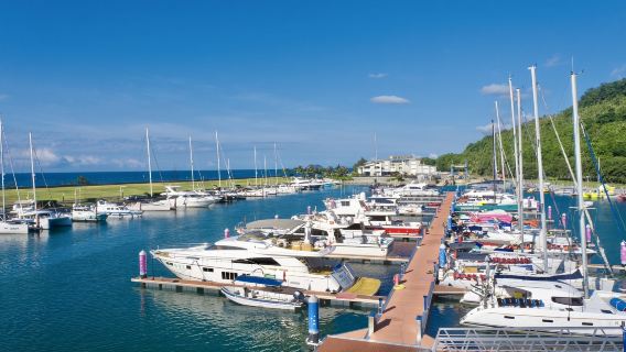 【萬寧遊艇租賃】可拼船或包船～萬寧石梅灣40尺豪華雙體帆逍遙8包船或拼船出海海釣玩樂