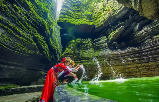 【8人團】獅子關+梭布埡石林一日遊（純玩+接送）