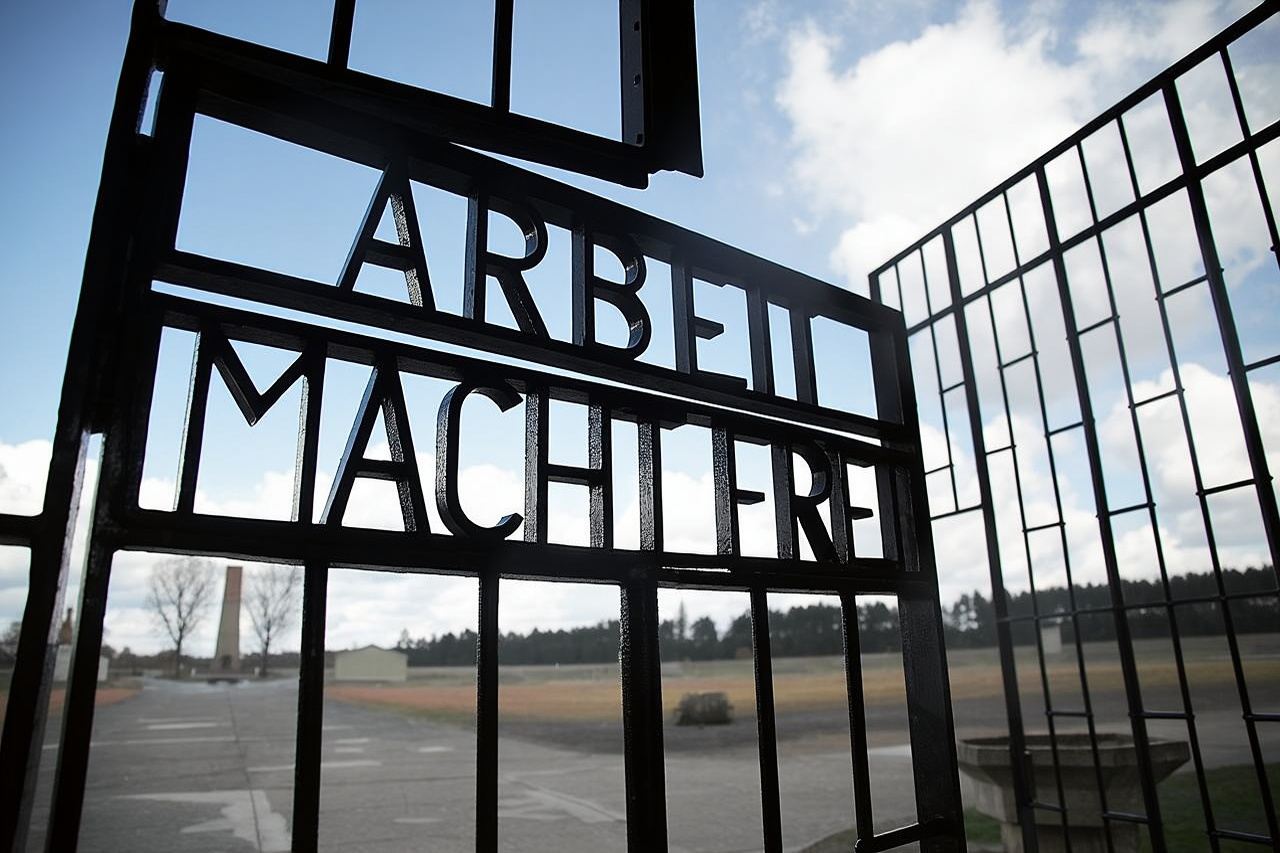 Sachsenhausen Concentration Camp Memorial Tour (Max. 15 Guests)