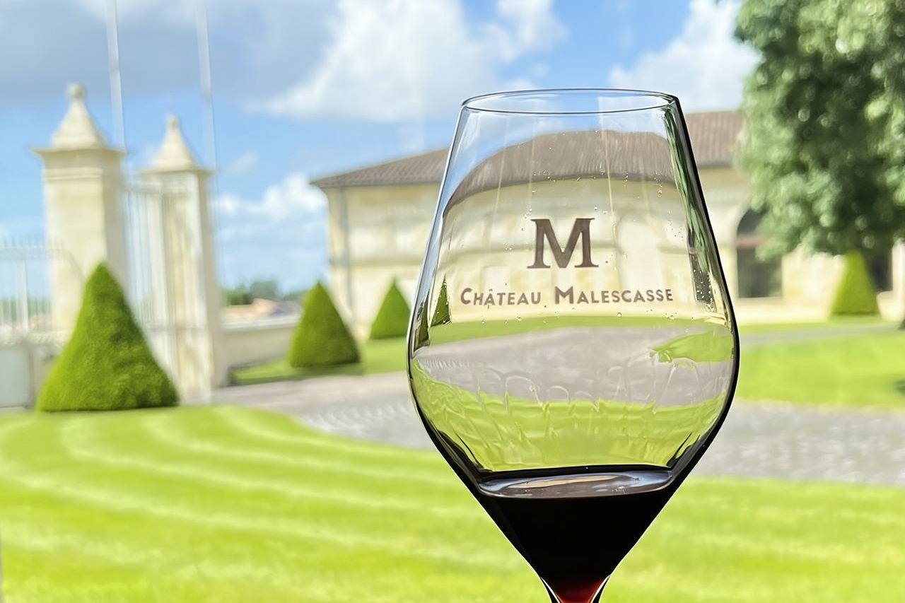 Half-day tour of the Medoc wine region in Bordeaux, France|Winery tour with wine tasting + delicious snacks