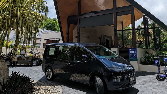 Cairns airport to port Douglas private Transfers one way
