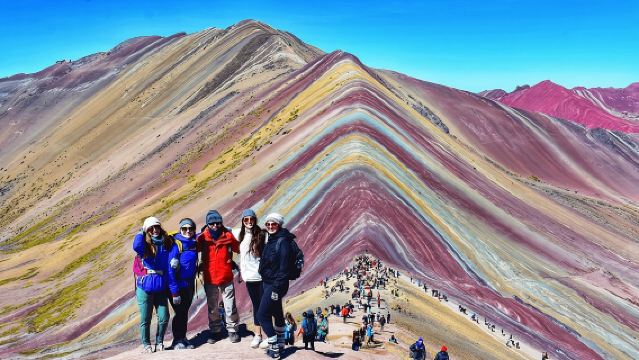 Excursion d'une journée à la montagne arc-en-ciel au départ de Cuzco : randonnée à Vinicunca