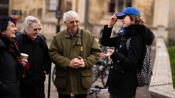 Original Cambridge Alumni-Led Walking Tour w/opt King's College