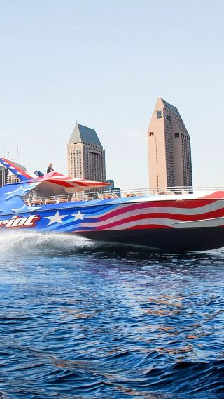 San Diego: Patriot Jet Boat Thrill Ride