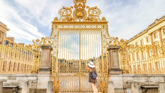 Dari Paris: Tiket Masuk Istana Versailles dengan Pemandu Mandiri & Taman