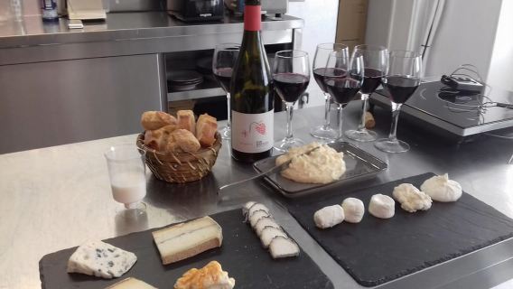 París: Taller de elaboración de queso
