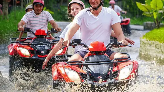 峇裡島烏布：Kuber ATV 四輪摩托車，帶長隧道和瀑布