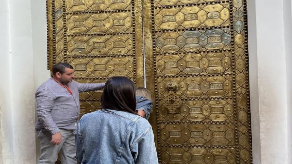 Fès : Musée, Medersa et Tannerie Al Attarine et Visite de la Médina