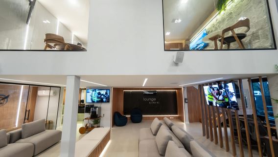 Helicopter flight no doors in Rio de Janeiro