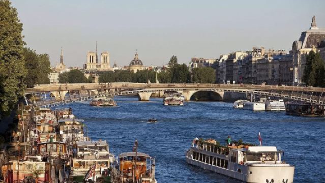 法國塞納河遊船+埃菲爾鐵塔半日遊【中文司導+飯店/民宿接駁】