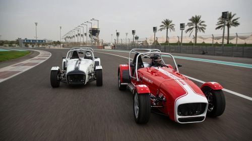 Yas Marina Circuit Driving Experiences Day Tours 3