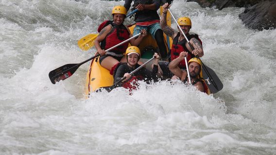 White Water Rafting Class 4 with Lunch - Arenal Tours