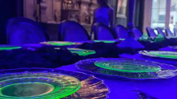 Adults Only Haunted Pub Crawl in New Orleans