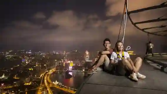 澳門大三巴+官也街+經典景點一日遊【優秀司機兼導遊上門接駁】