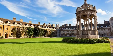英國牛津大學+劍橋大學一日遊|含聖瑪麗教堂塔樓門票+導遊講解