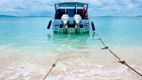 James Bond Island Sunrise Early Bird Tour by Speed Boat