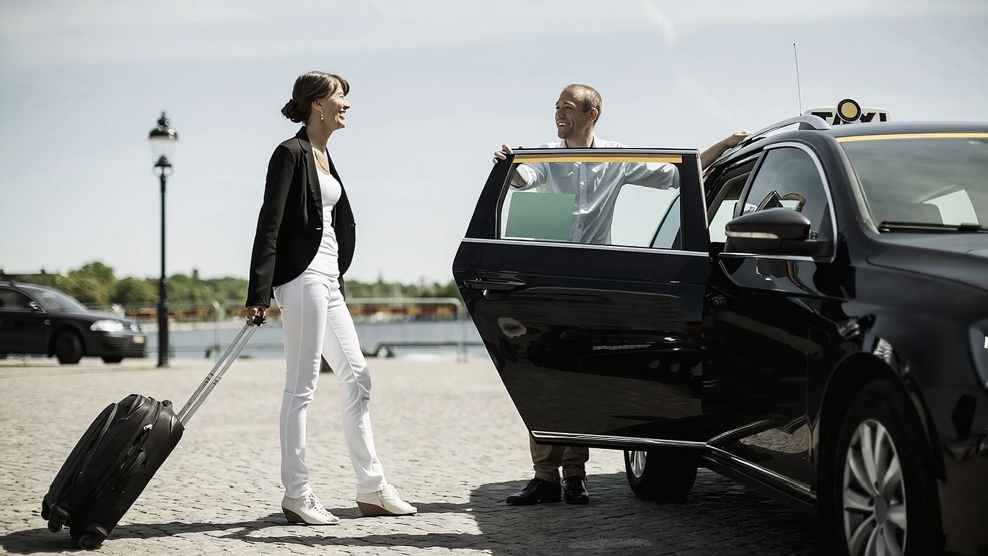 Abu Dhabi International Airport drop-off