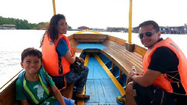 Private Bandar Heritage & Water Village Tour