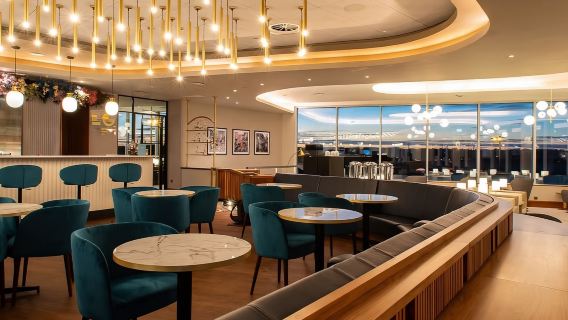 Phòng chờ thương gia Plaza Premium Lounge tại sân bay Edinburgh (Nhà ga 1)