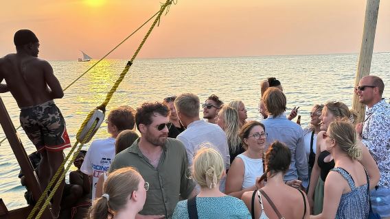 Nungwi et Kendwa : croisière en boutre au coucher du soleil