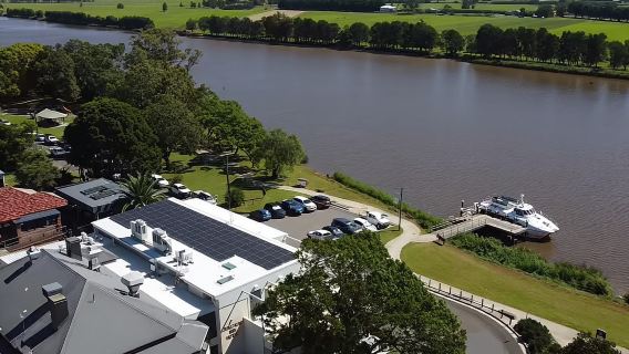 Newcastle: Hunter River Discovery Cruise mit Mittagessen