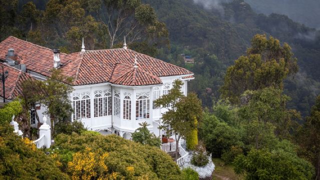 哥倫比亞全境 專業翻譯 旅遊陪同導遊 導遊 展會翻譯 商務考察洽 自由行地接 專屬私人訂製