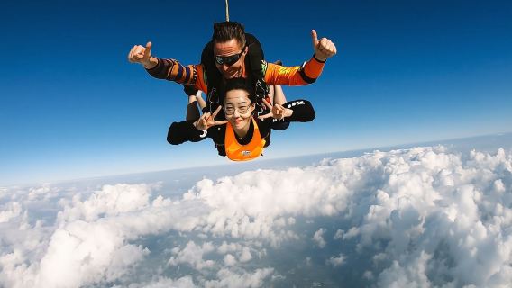 湖北荊門3300公尺高空雙人跳傘【優先安排+可選含影片拍攝+專業教練一帶一】