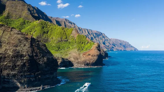 Na Pali Sunset & Sightsee Boat Tour