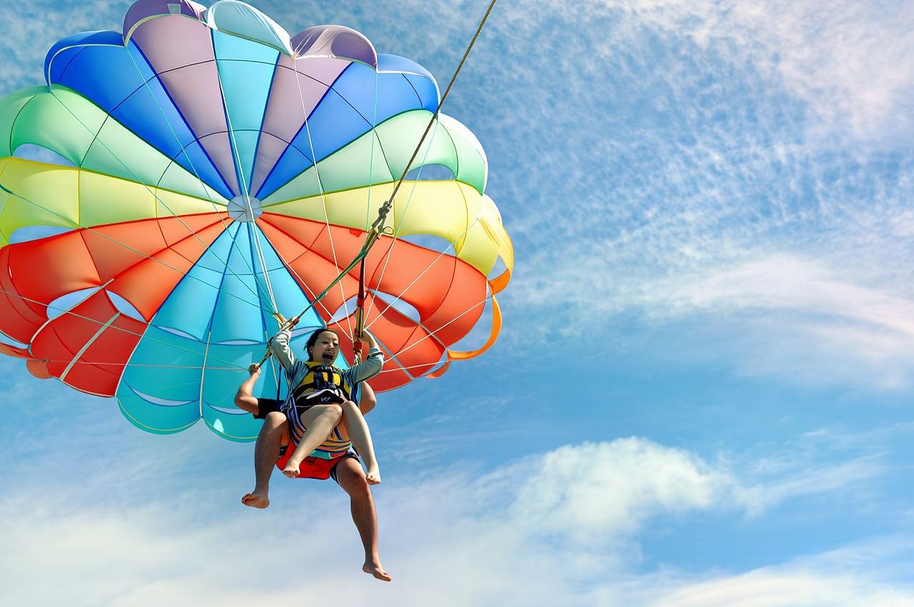 Boracay Island: Water activities | Optional: parasailing/jet ski/banana boat, etc.