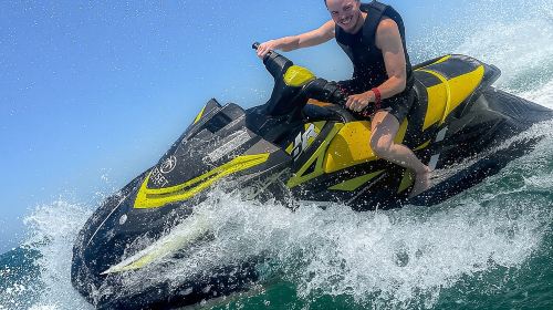 Best Morning Deal: 30-Minute JetSki Tour of Burj Al Arab in Dubai 2