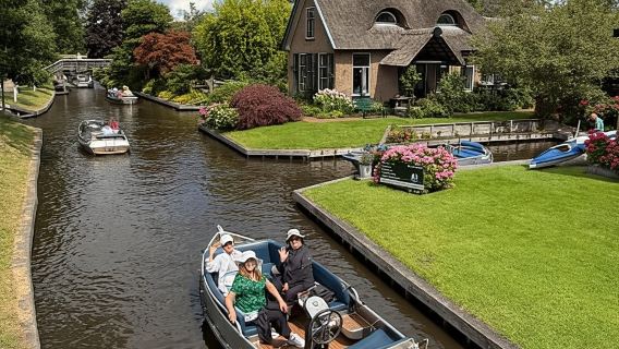 アムステルダム発：ヒートホールン少人数グループツアー（ボート乗船付き）