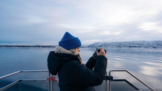 Tromsø: Arktische Fjordkreuzfahrt mit Landstopp bei Fish Racks