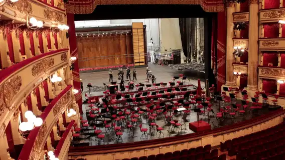 Milan: Skip-the-Line La Scala Theatre Museum Guided Tour