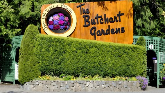 Best of Victoria and Butchart Gardens Day Tour from Vancouver