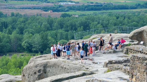 トビリシ発 ウプリスツィヘ、ゴリ、ムツヘタへのプライベートツアー