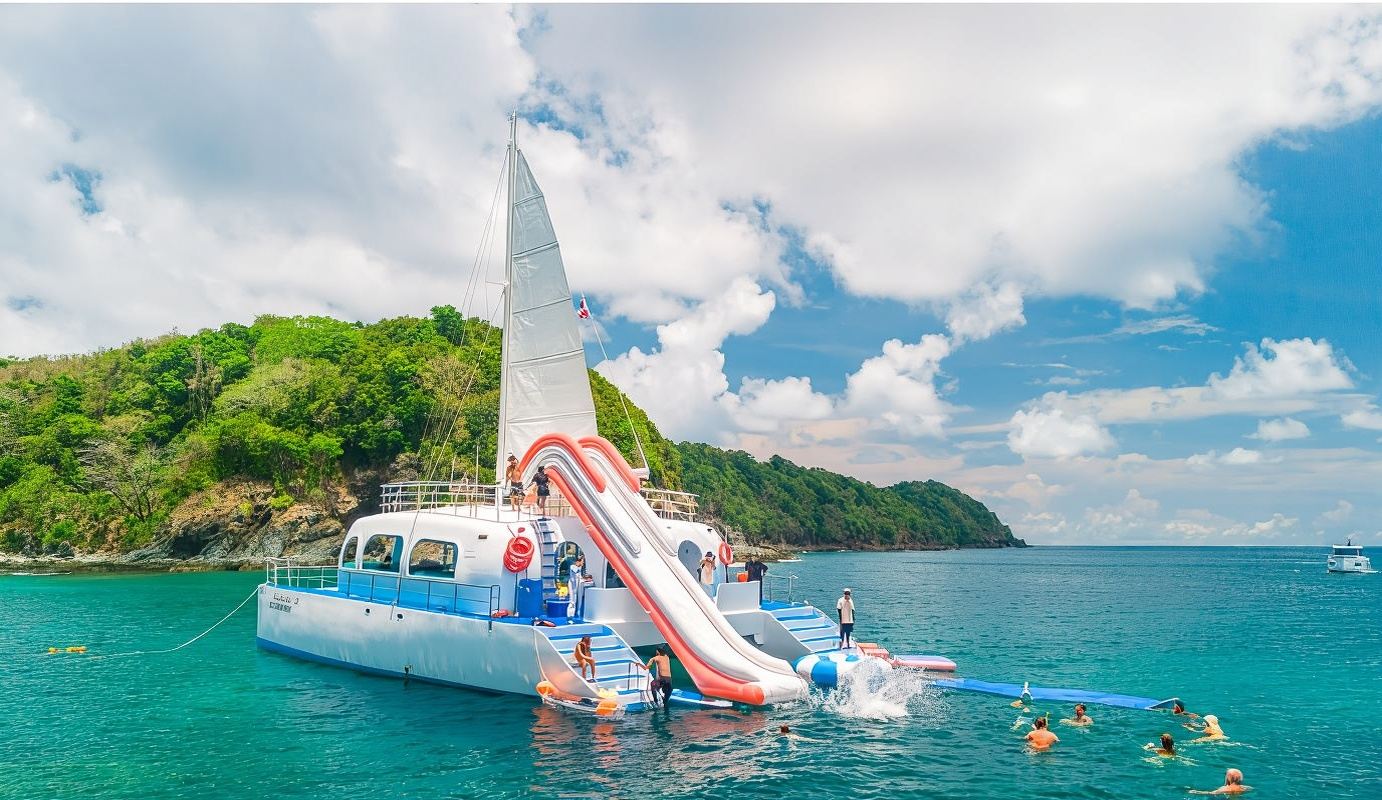 [Optional Yacht with Slide] Phuket Koh Khai Nok Family Fun Half-day Tour (Morning/Afternoon Options Available)