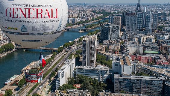 Generali Heißluftballon-Erlebnis: Flug über Paris [Romantischer Blick auf Paris aus der Höhe]