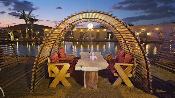 Dubai Red Dunes Desert Safari, Camels & 5* BBQ Dinner