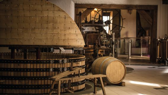 Meunier Champagne Experience-Tour – Passy-Grigny