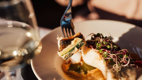 París: Crucero gastronómico por el río Sena con cena