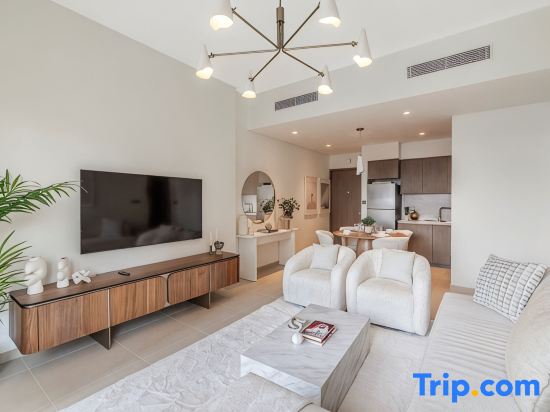 Elegant Apartment Walk to Burj Khalifa/Dubai Mall